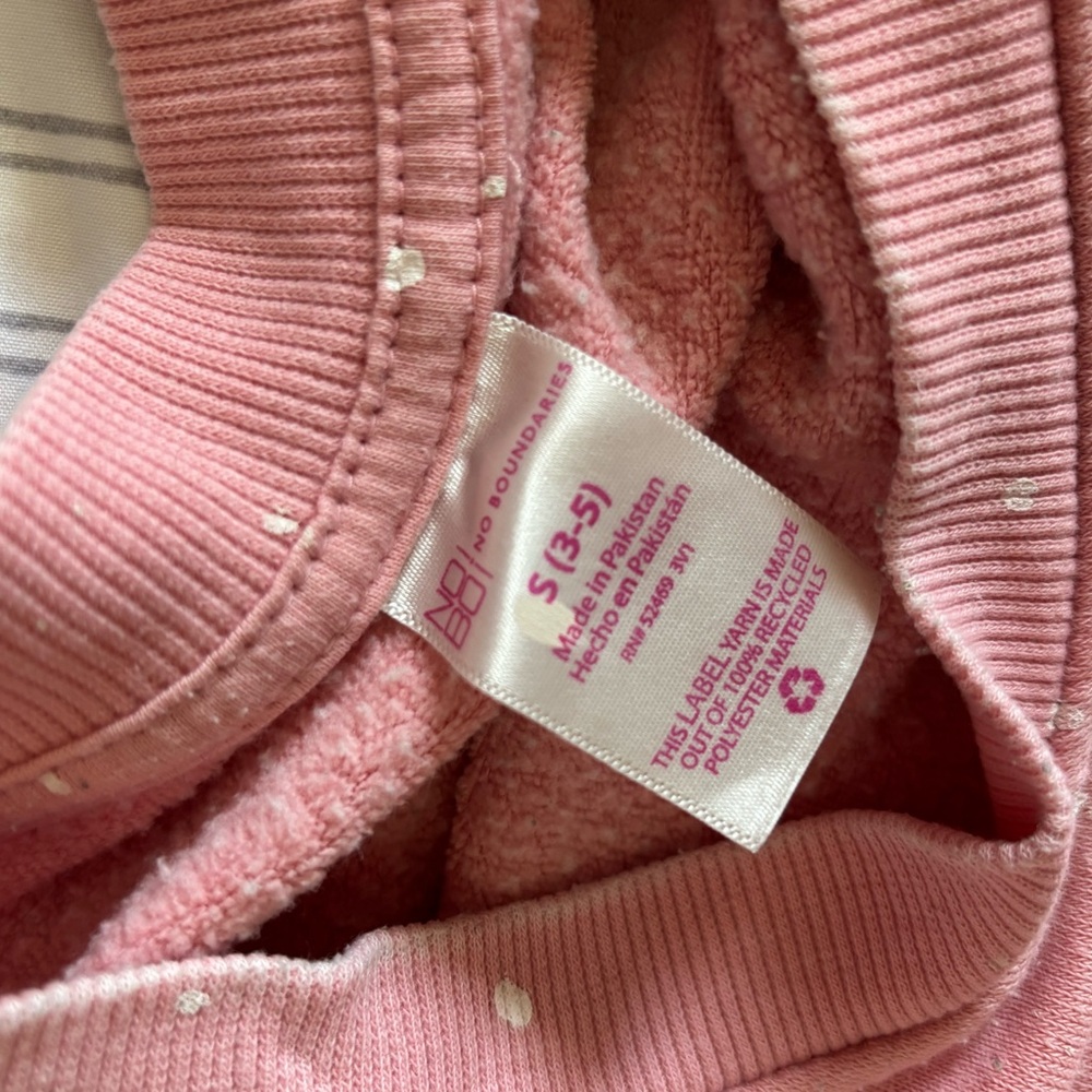 No Boundaries Pink and White Cozy Sweatshirt - Picture 4 of 4